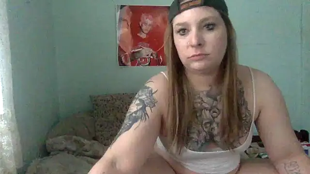 Snapshot of alexabunni chatting on November 16, 2025, 3:28 pm alexabunni online show from November 16, 2025, 3:28 pm