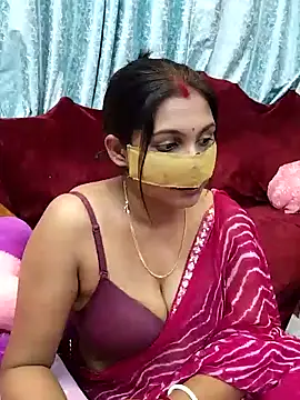 Snapshot of Queen_Dolly chatting on January 30, 2025, 6:10 pm Queen Dolly online show from January 30, 2025, 6:10 pm