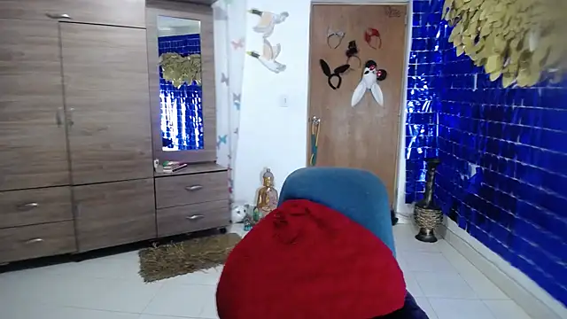 Snapshot of Sweett_Anya chatting on February 13, 2025, 1:08 am Sweett Anya online show from February 13, 2025, 1:08 am