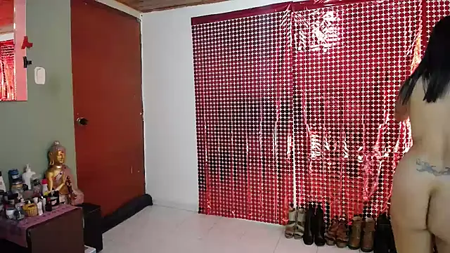 Sweett Anya online show from October 25, 2025, 2:17 pm