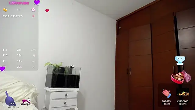 Snapshot of kimberlyshantal chatting on November 21, 2025, 11:37 pm kimberlyshantal online show from November 21, 2025, 11:37 pm