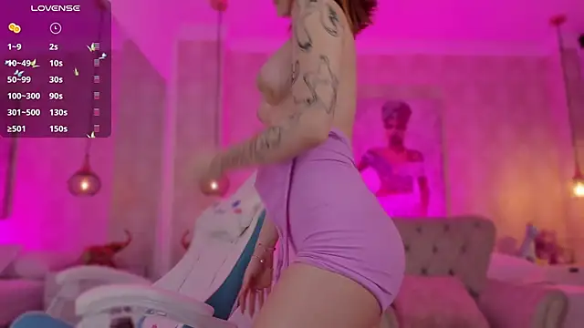 LITTLE-VIVI online show from February 20, 2025, 3:56 am