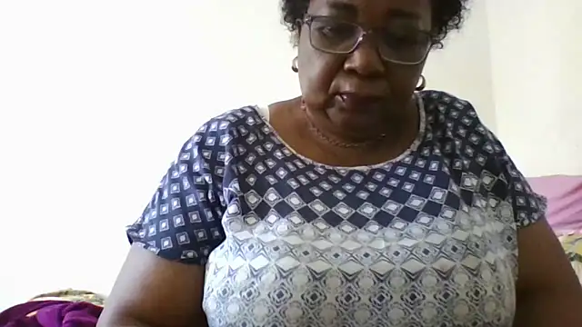 KinkyRicoSaisyours online show from April 11, 2026, 5:59 am