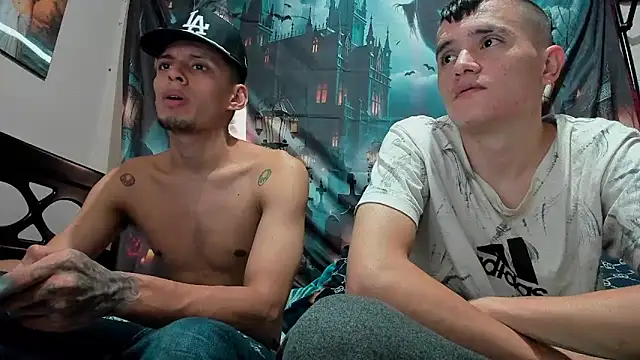 davidlatin66 online show from November 11, 2025, 9:20 pm