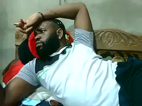 Snapshot of 2ocmaxi chatting on February 10, 2025, 1:14 am 2ocmaxi online show from February 10, 2025, 1:14 am