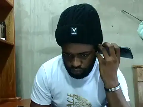 Snapshot of 2ocmaxi chatting on January 8, 2025, 4:22 pm 2ocmaxi online show from January 8, 2025, 4:22 pm