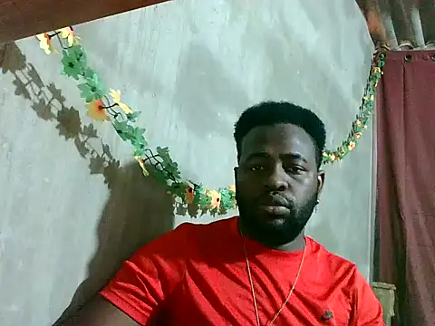 Snapshot of 2ocmaxi chatting on December 20, 2025, 5:27 pm 2ocmaxi online show from December 20, 2025, 5:27 pm