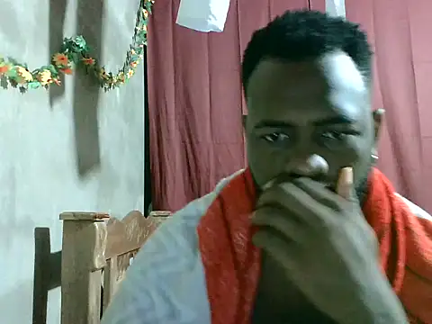 Snapshot of 2ocmaxi chatting on October 3, 2025, 11:12 am 2ocmaxi online show from October 3, 2025, 11:12 am