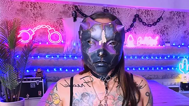 Cool Freak  online show from October 25, 2025, 10:25 am