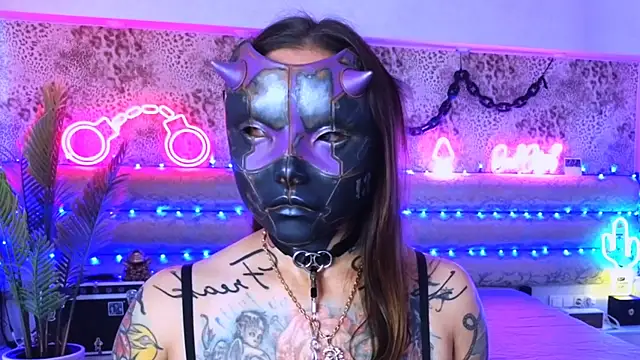 Cool Freak  online show from October 4, 2025, 10:17 am