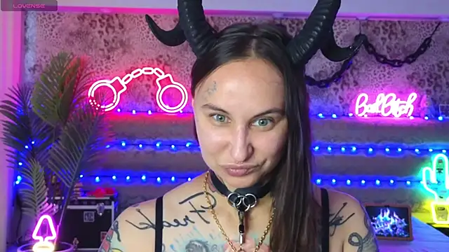 Snapshot of Cool_Freak_ chatting on July 17, 2026, 9:50 am Cool Freak online show from July 17, 2026, 9:50 am