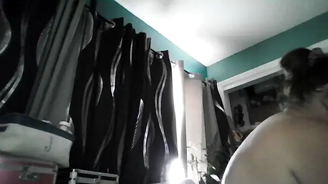 SexyNikki6969 online show from January 8, 2026, 8:37 pm