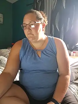 SexyNikki6969 online show from November 6, 2025, 3:49 pm