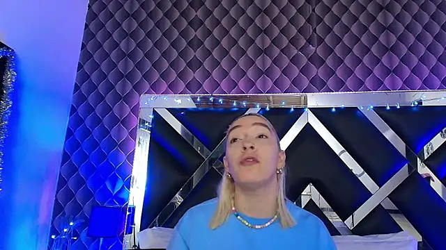 Snapshot of victoriaa_lee_ chatting on February 26, 2026, 7:47 pm victoriaa lee online show from February 26, 2026, 7:47 pm