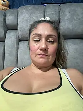 gabiTetas online show from August 5, 2026, 7:08 pm