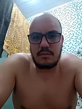 Snapshot of RobertoBuzios22 chatting on December 15, 2024, 6:26 pm RobertoBuzios22 online show from December 15, 2024, 6:26 pm