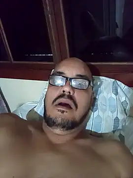 Snapshot of RobertoBuzios22 chatting on September 26, 2025, 8:27 pm RobertoBuzios22 online show from September 26, 2025, 8:27 pm