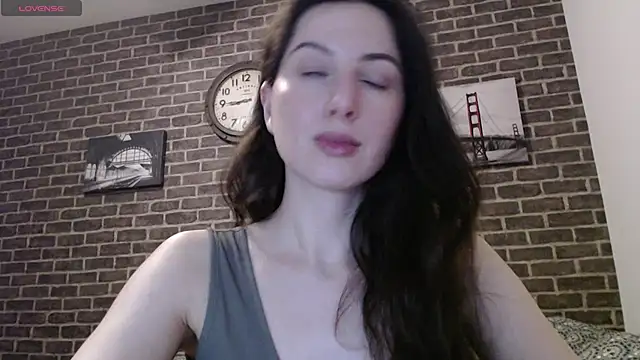Snapshot of _Hot_Lady_ chatting on March 21, 2025, 9:23 pm Hot Lady online show from March 21, 2025, 9:23 pm