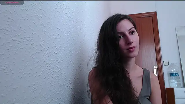 Snapshot of _Hot_Lady_ chatting on September 18, 2025, 12:19 pm Hot Lady online show from September 18, 2025, 12:19 pm