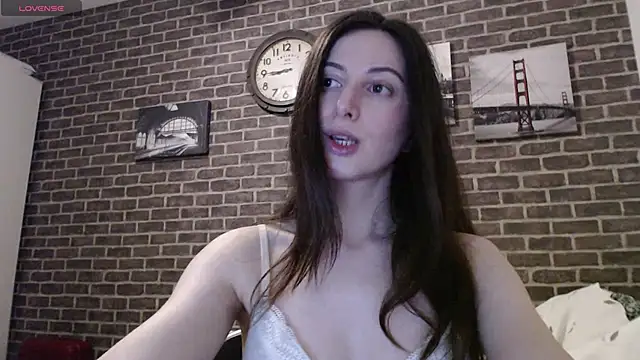 Snapshot of _Hot_Lady_ chatting on February 16, 2025, 10:44 pm Hot Lady online show from February 16, 2025, 10:44 pm