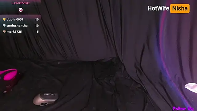 HotWifeNisha online show from October 5, 2025, 1:07 am