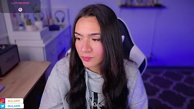 ImLui lu online show from November 13, 2025, 10:13 pm