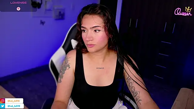 ImLui lu online show from April 18, 2026, 12:02 am