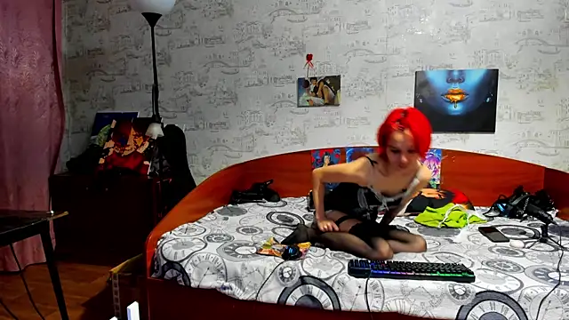 KagamiTayga online show from February 8, 2026, 2:42 am