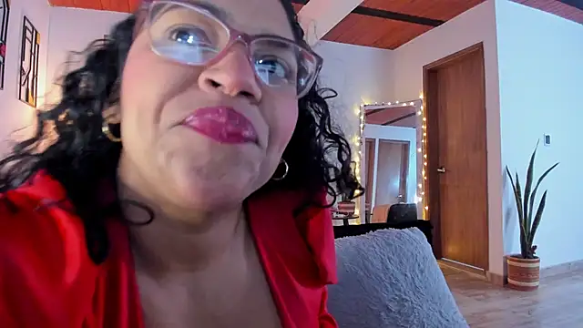 Snapshot of iriss_25 chatting on January 17, 2026, 11:58 am iriss 25 online show from January 17, 2026, 11:58 am