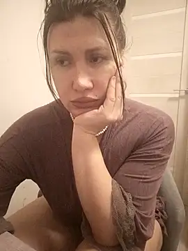 ROXOLANAA SEXY online show from April 4, 2026, 11:22 pm