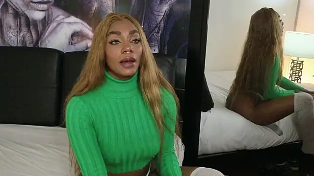 emely brandon online show from November 28, 2025, 4:34 am