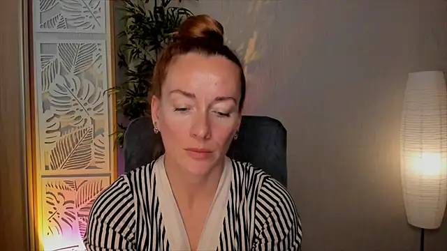 RebeccaMartinez online show from June 4, 2026, 12:10 pm