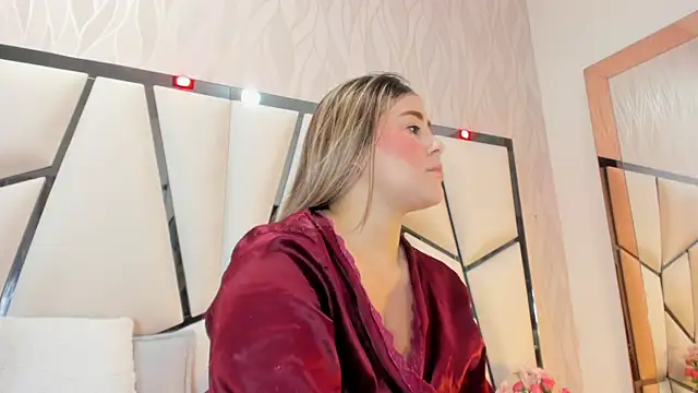 kimberly7  online show from October 21, 2025, 11:42 am