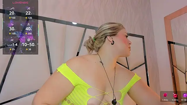 kimberly7  online show from April 17, 2026, 10:07 am