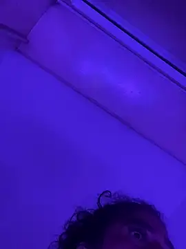 sophiahot thick online show from March 9, 2025, 3:01 am