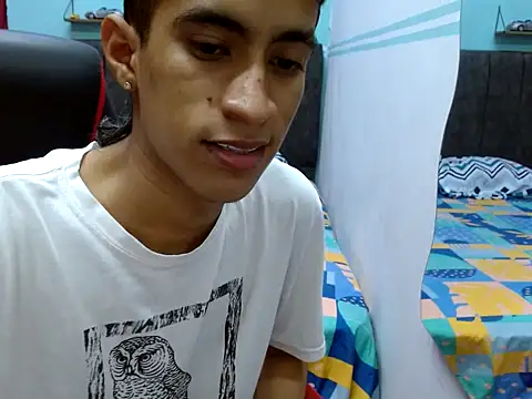 Snapshot of Angelstripboy chatting on March 13, 2025, 12:48 am Angelstripboy online show from March 13, 2025, 12:48 am