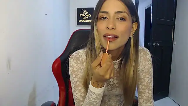 Liamiler01  online show from October 30, 2025, 12:58 pm