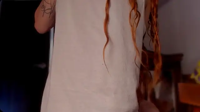 Snapshot of _lh_ chatting on February 18, 2025, 3:20 pm lh online show from February 18, 2025, 3:20 pm