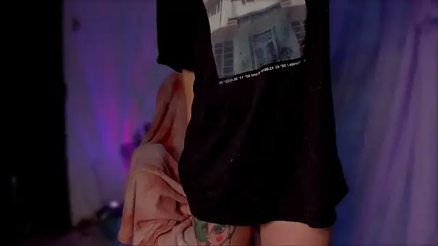 Snapshot of _lh_ chatting on December 10, 2024, 11:11 am lh online show from December 10, 2024, 11:11 am