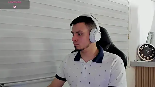 Snapshot of Rick_Diesel_ chatting on February 11, 2026, 5:07 am Rick Diesel online show from February 11, 2026, 5:07 am