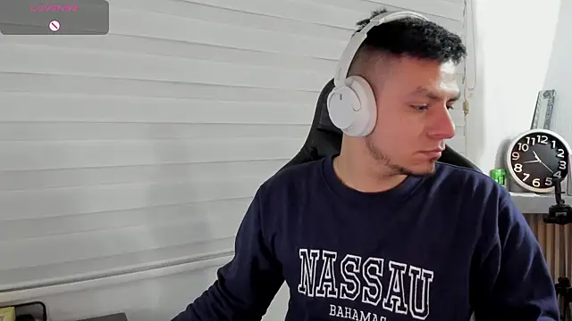 Snapshot of Rick_Diesel_ chatting on February 26, 2026, 3:39 am Rick Diesel online show from February 26, 2026, 3:39 am