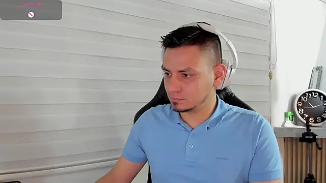 Snapshot of Rick_Diesel_ chatting on February 27, 2026, 3:07 am Rick Diesel online show from February 27, 2026, 3:07 am