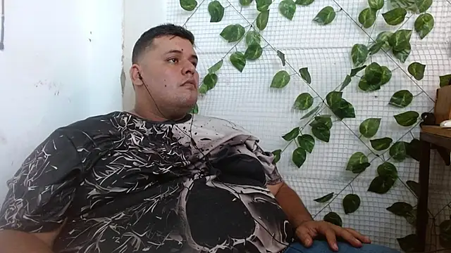 Snapshot of altairstudiosvip_ chatting on May 12, 2026, 3:07 pm altairstudiosvip online show from May 12, 2026, 3:07 pm