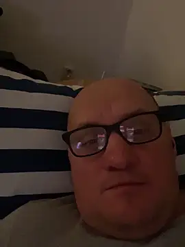 Snapshot of vanjbi45 chatting on February 1, 2025, 8:58 pm vanjbi45 online show from February 1, 2025, 8:58 pm