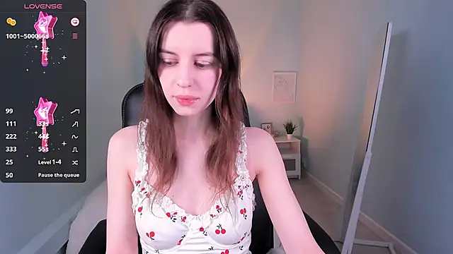 MelisaCoy online show from February 24, 2026, 2:18 pm