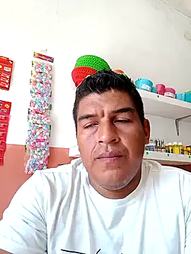 Snapshot of ELVERGON43267 chatting on December 7, 2024, 7:38 pm ELVERGON43267 online show from December 7, 2024, 7:38 pm