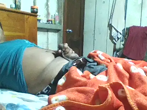 Snapshot of ELVERGON43267 chatting on February 20, 2025, 3:34 am ELVERGON43267 online show from February 20, 2025, 3:34 am