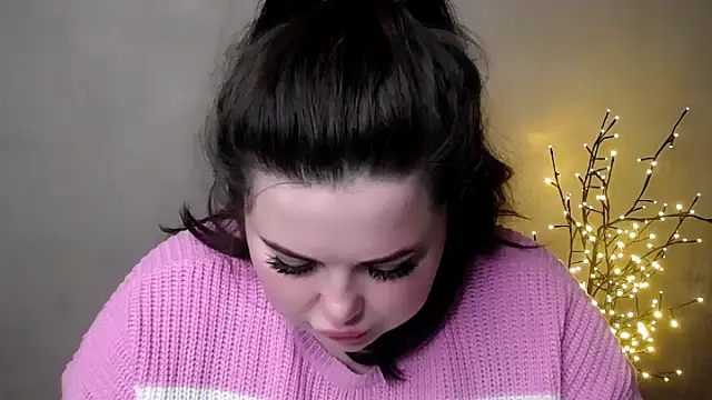 Emily Mo online show from November 20, 2025, 6:36 am