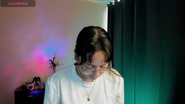 Snapshot of shantalc3rezo chatting on January 31, 2026, 8:07 pm shantalc3rezo online show from January 31, 2026, 8:07 pm