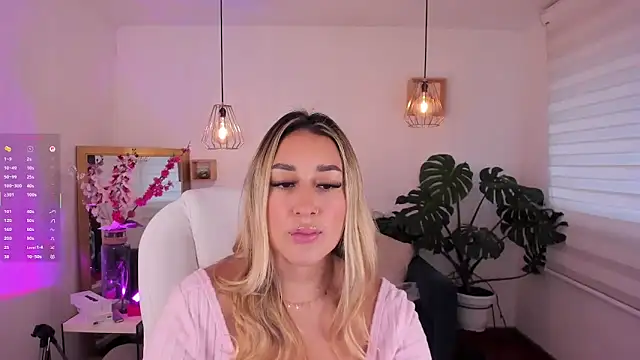 dina ride online show from September 12, 2025, 12:38 pm